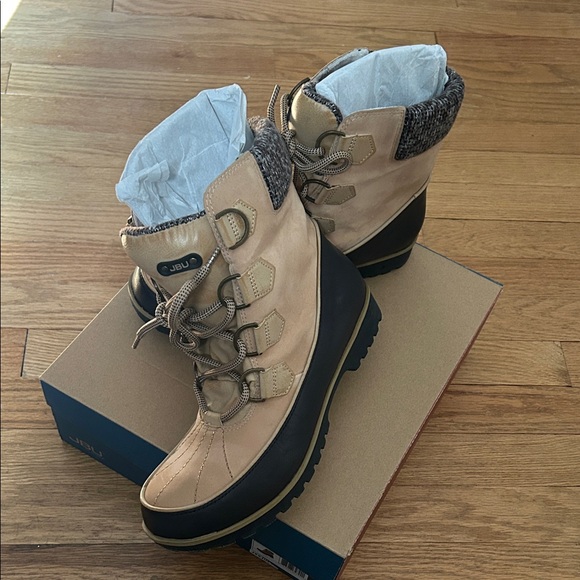 JBU Mendoza Knit💕Tan Sz 10 Womens Beige and Black Snow Boots - Picture 9 of 9